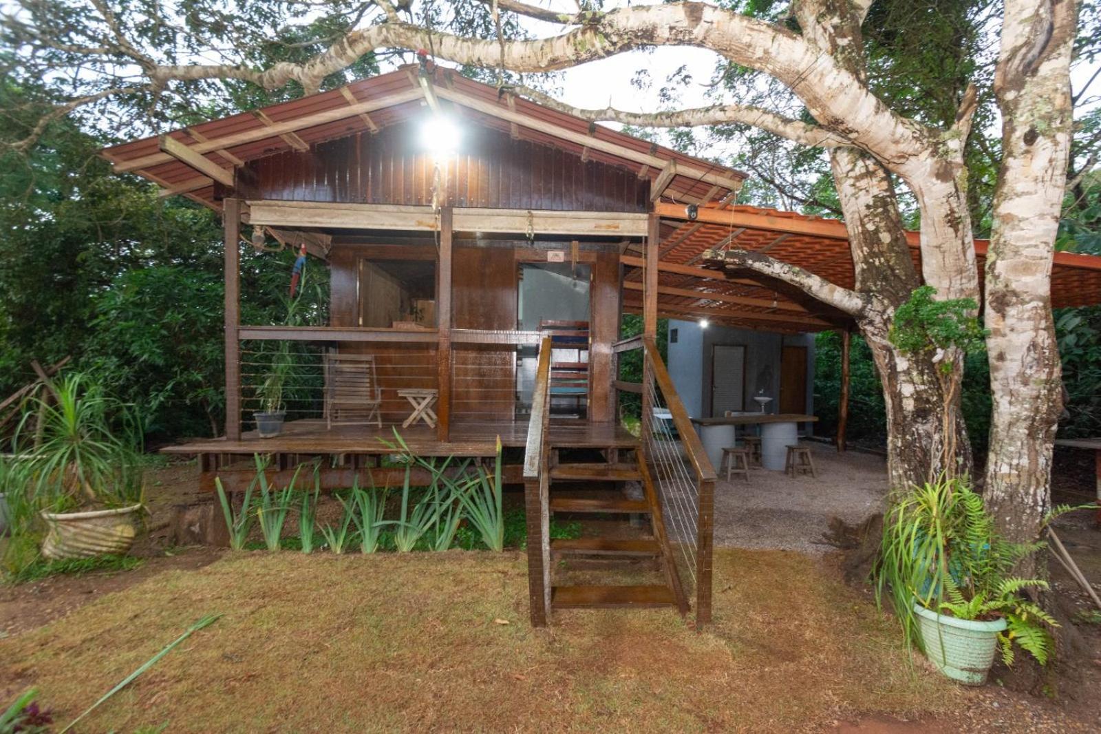 Casa Das Violetas Chapada dos Guimarães Esterno foto