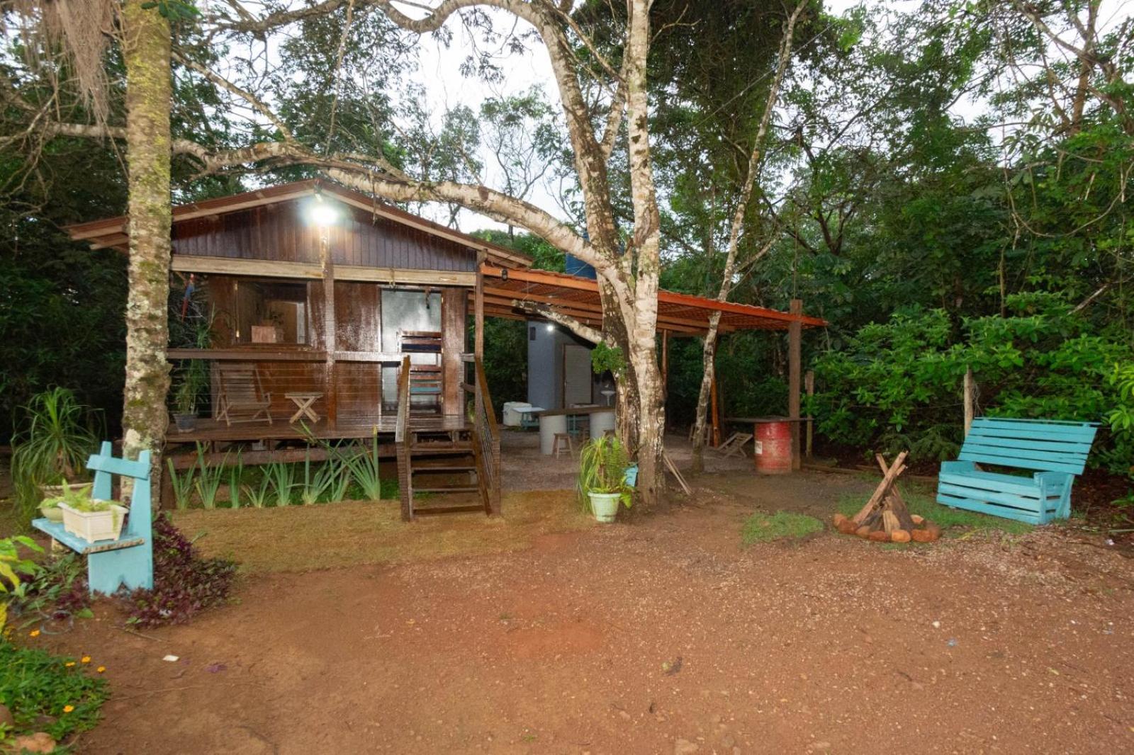 Casa Das Violetas Chapada dos Guimarães Esterno foto